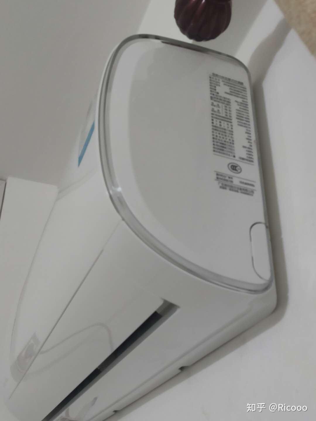 美的冷静星二代面板怎么拆下来?