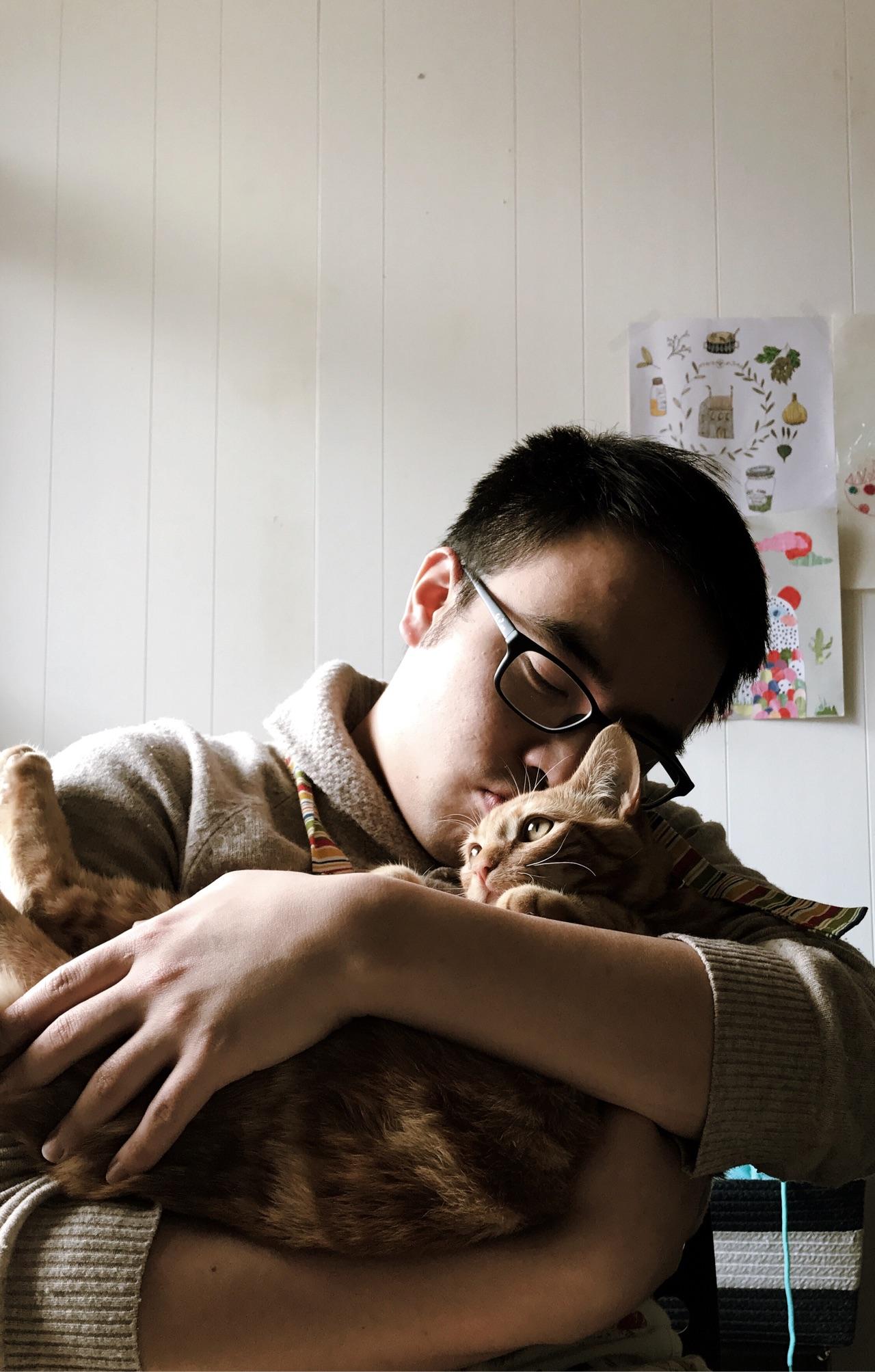 如何拍出人与猫咪的漂亮的合影