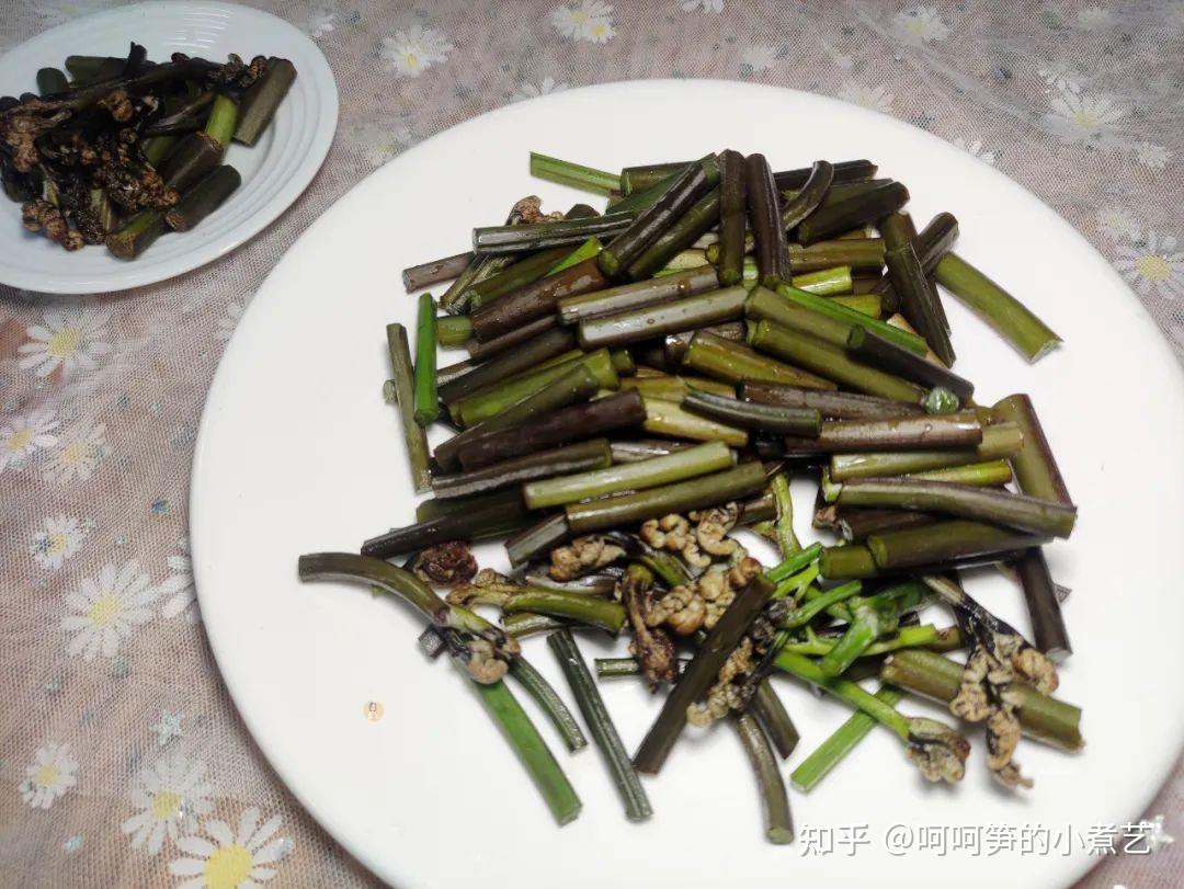 蕨菜怎么做好吃不苦，5种蕨菜的正确吃法 - 唐山味儿