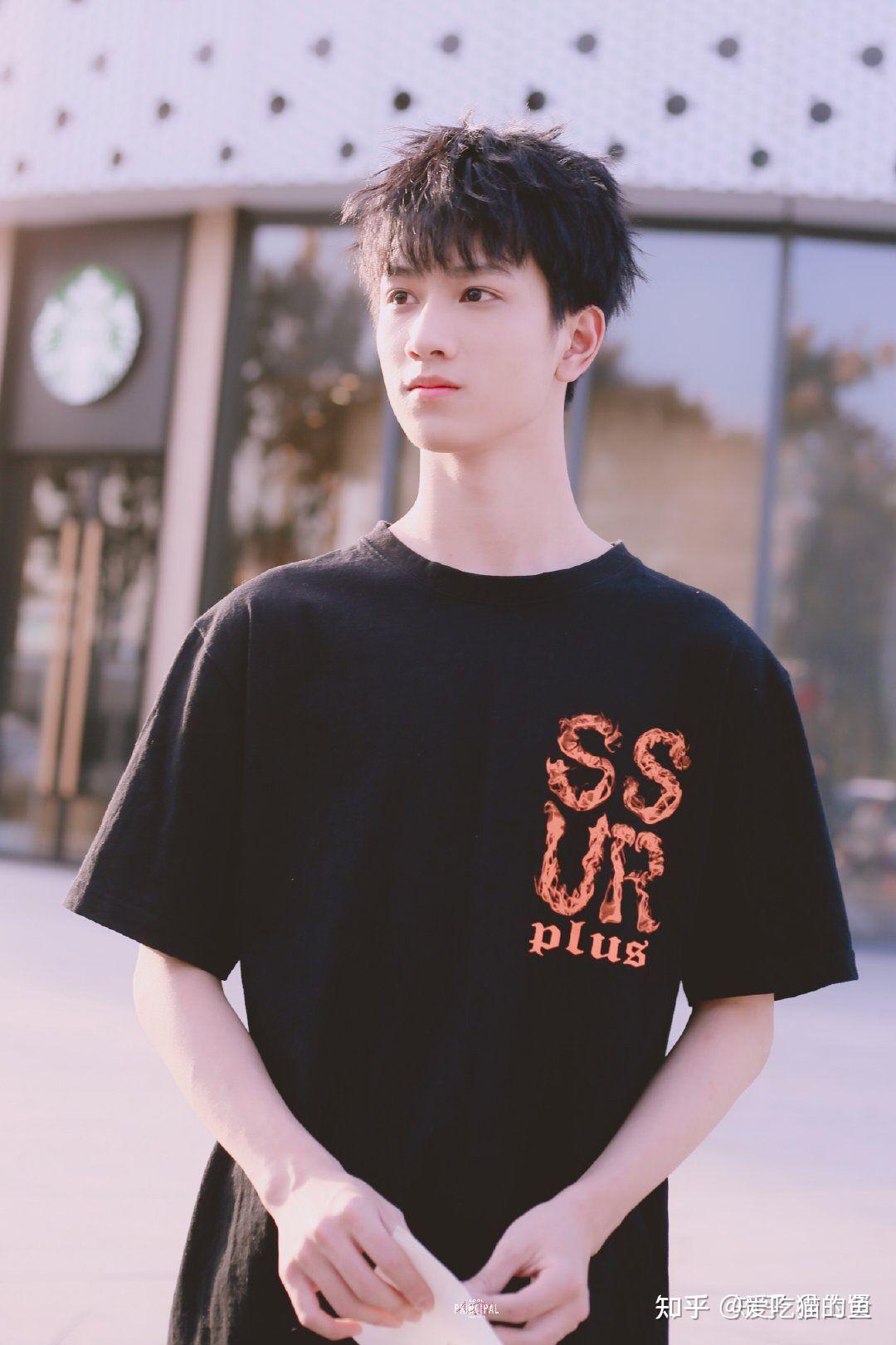 可以细讲一下敖子逸吗