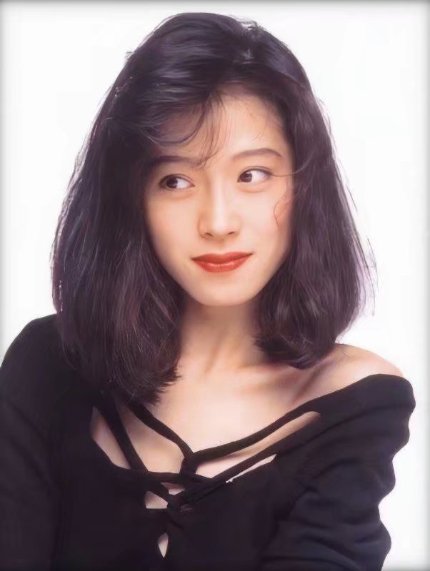 有没有中森明菜高清.超清适合做壁纸的图片? - 知乎