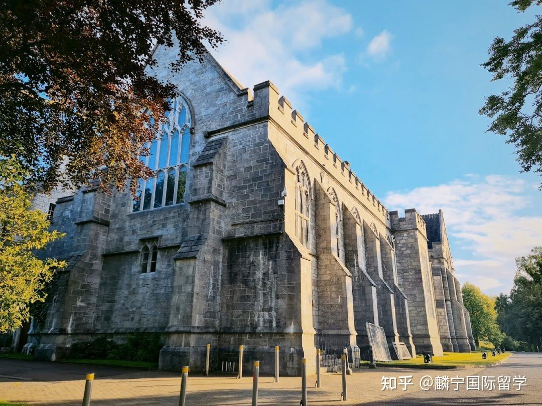 科克大学(university college cork,简称ucc)成立于1845年,是爱尔兰最