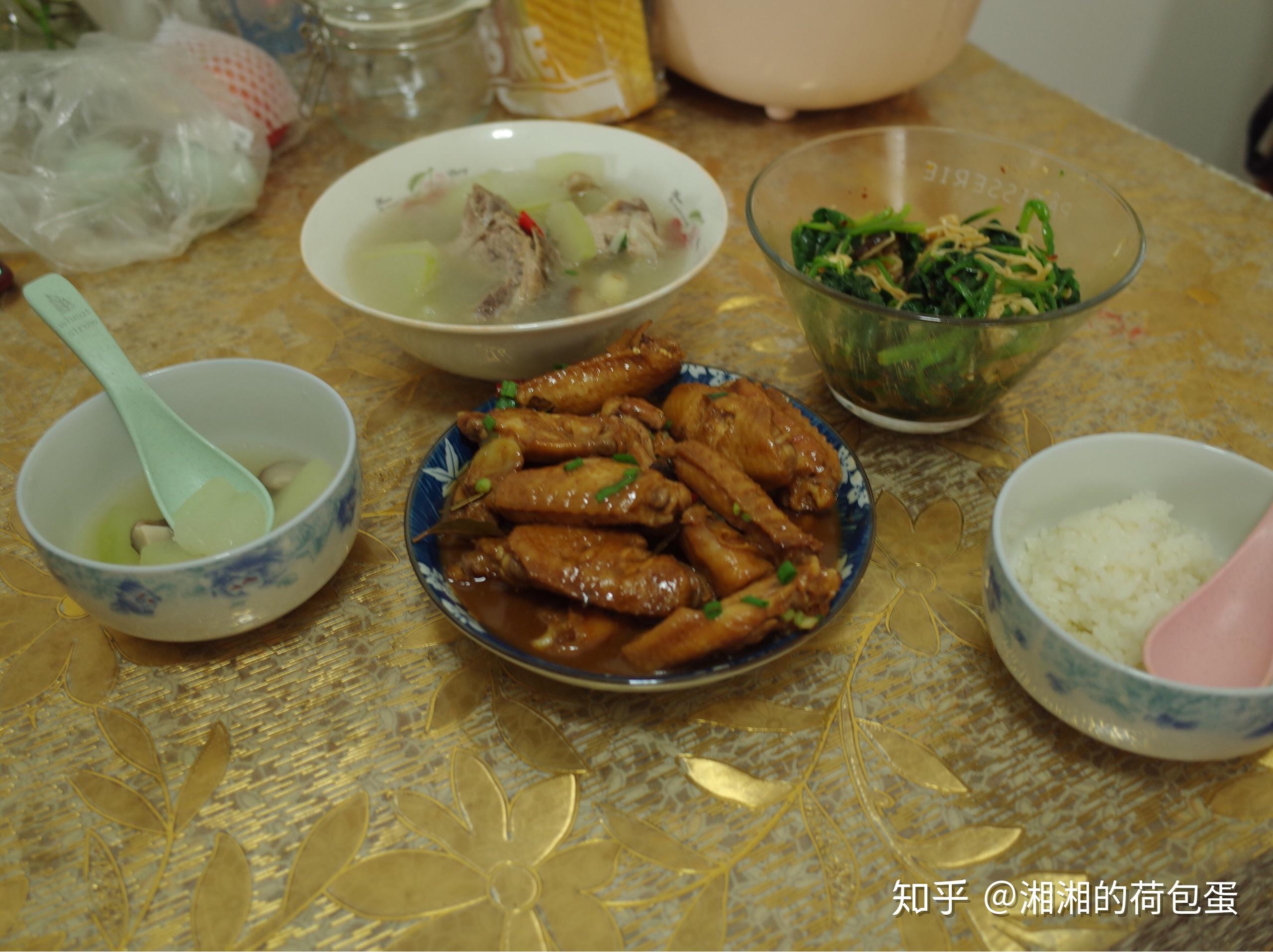 哪一瞬间会让你觉得家里的饭菜特别好吃? - 知乎
