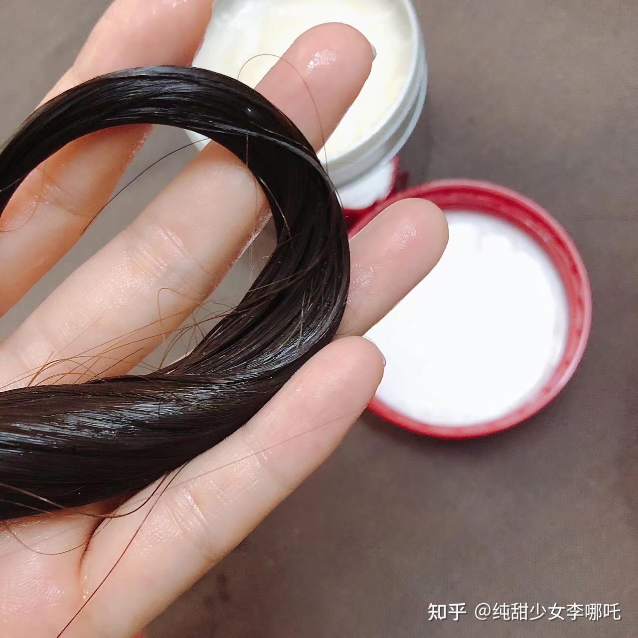 才将目光转向了发膜上