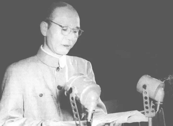庐山会议时,周小舟劝彭德怀找毛主席谈谈,彭总:我这脾气怕谈不拢 - 知乎