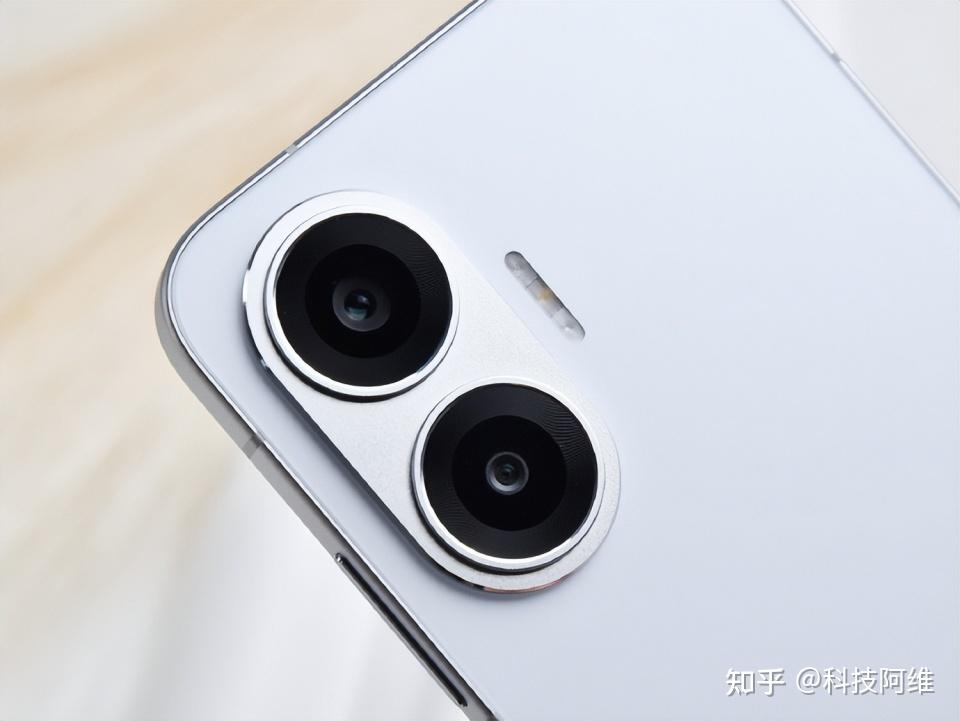小米果断“发飙”，16GB+512GB+骁龙8sGen4，高配准旗舰突降至1826元 - 知乎