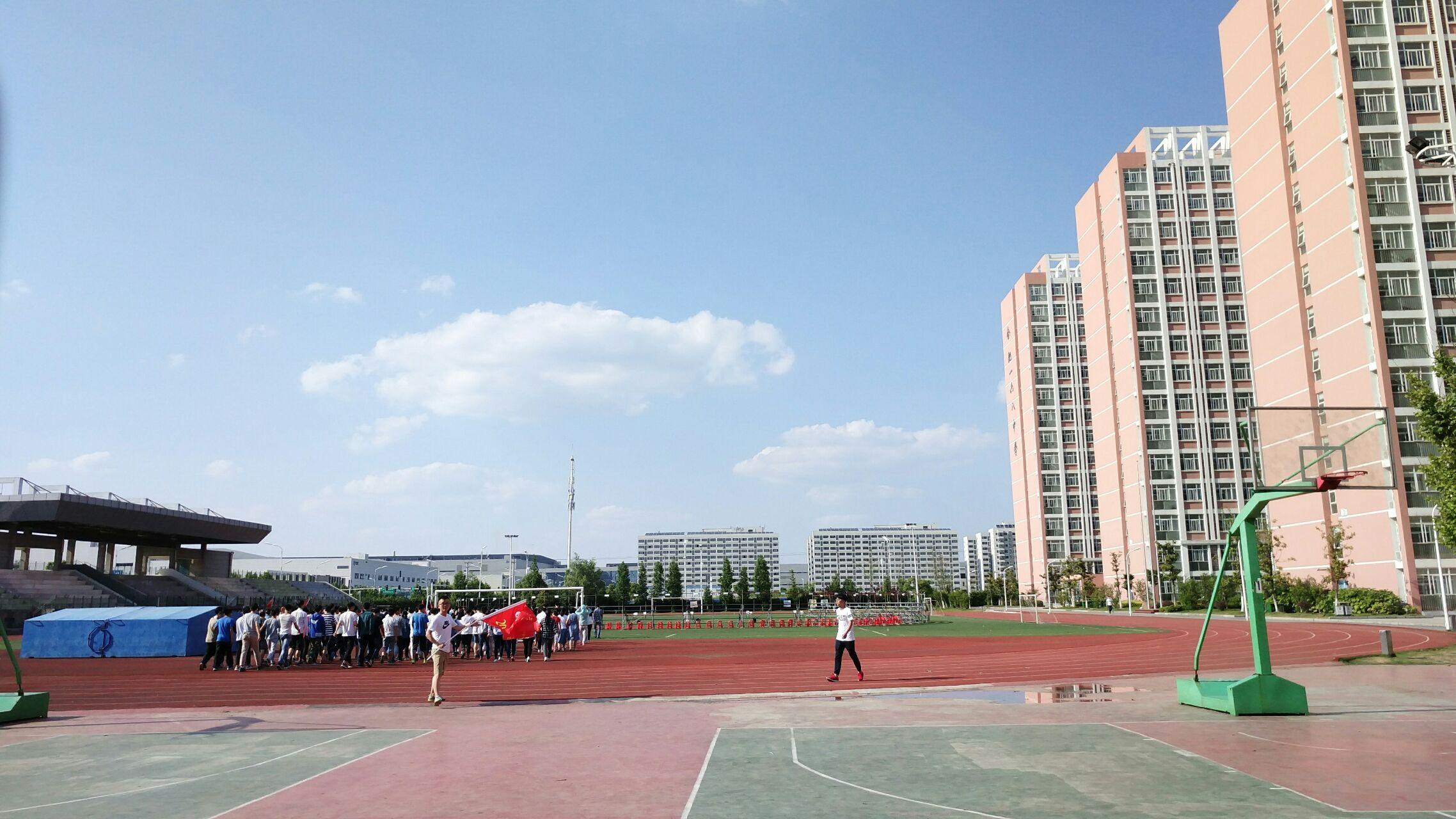 2017年在合肥168复读,想问问168复读分校陶冲湖中学宿舍是什么样的?