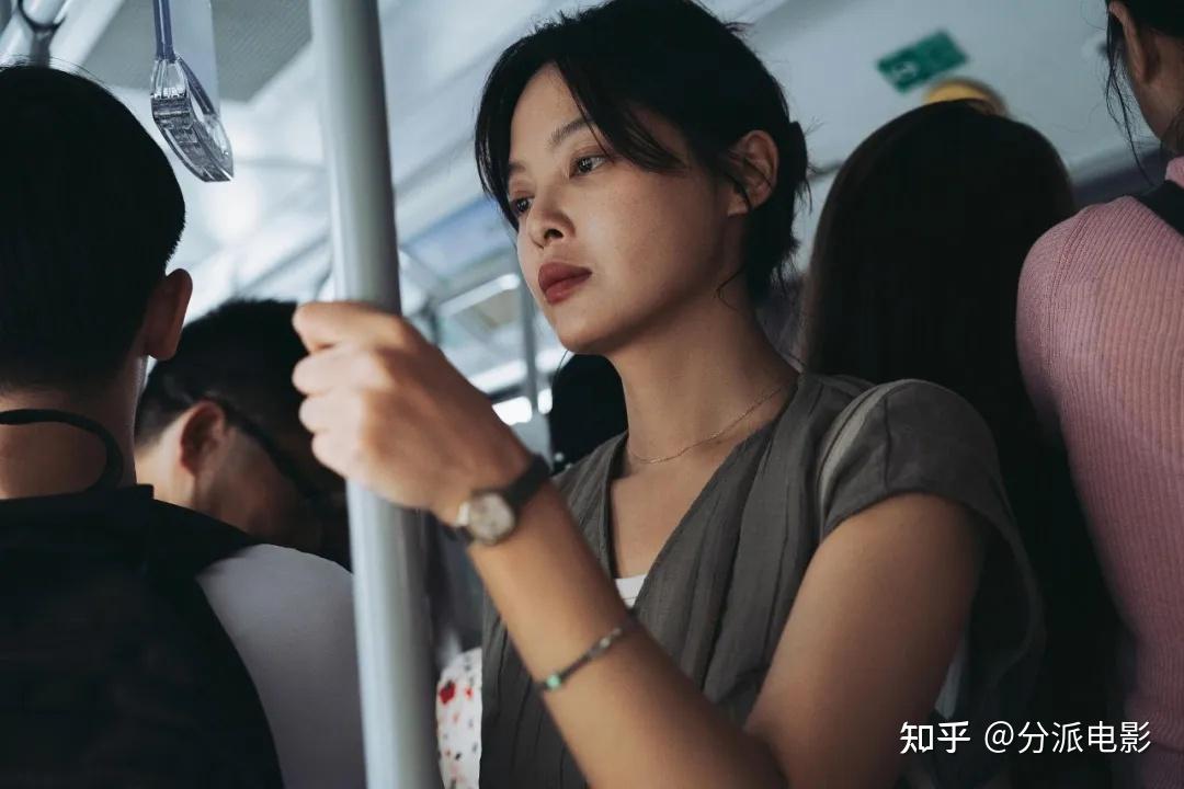 《女孩，你怎么了？》烂番茄100%，小语种爆款