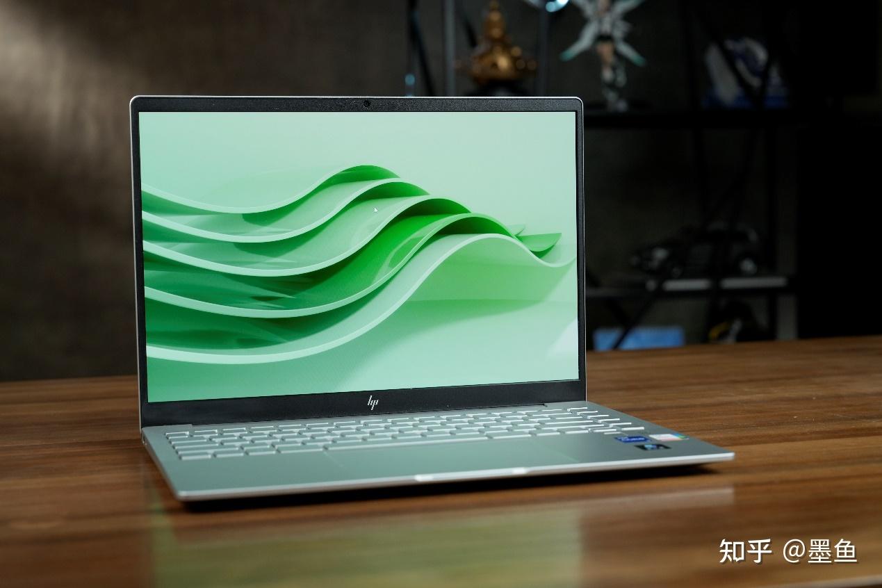 简约的外观设计与经典的薯条logo