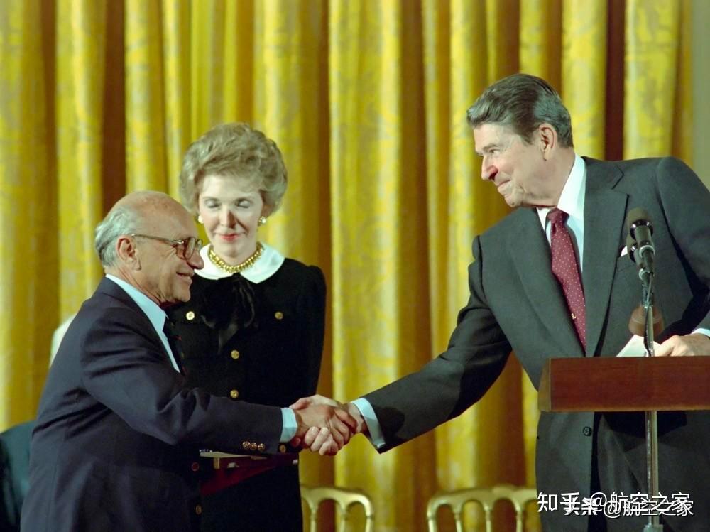 从工会领袖到最激进反工会总统里根和股东价值ge杰克韦尔奇