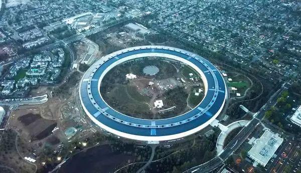 苹果总部apple park,乔布斯生前的最后一个作品