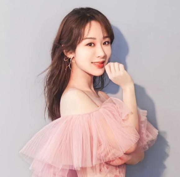 杨紫也许你不是娱乐圈里最美的那个但你一定是圈里最耀眼的那个