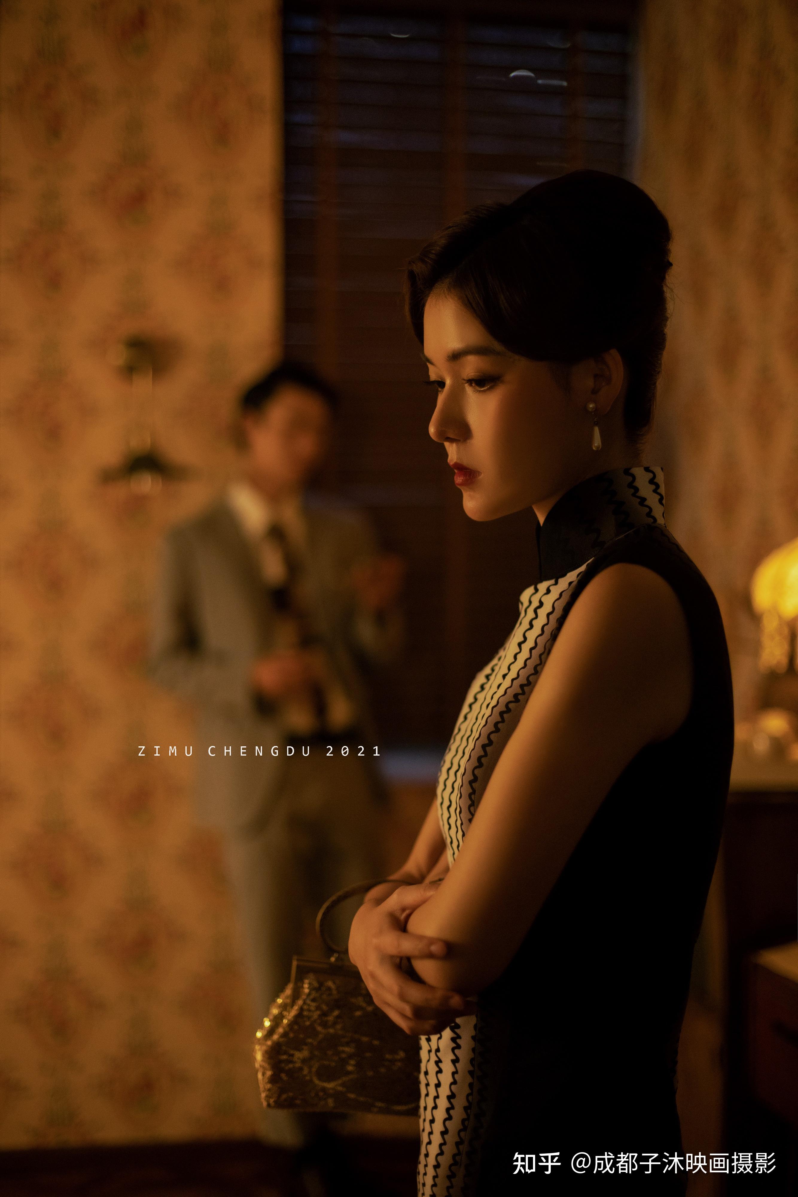 王家卫风格的婚纱照丨成都婚纱照