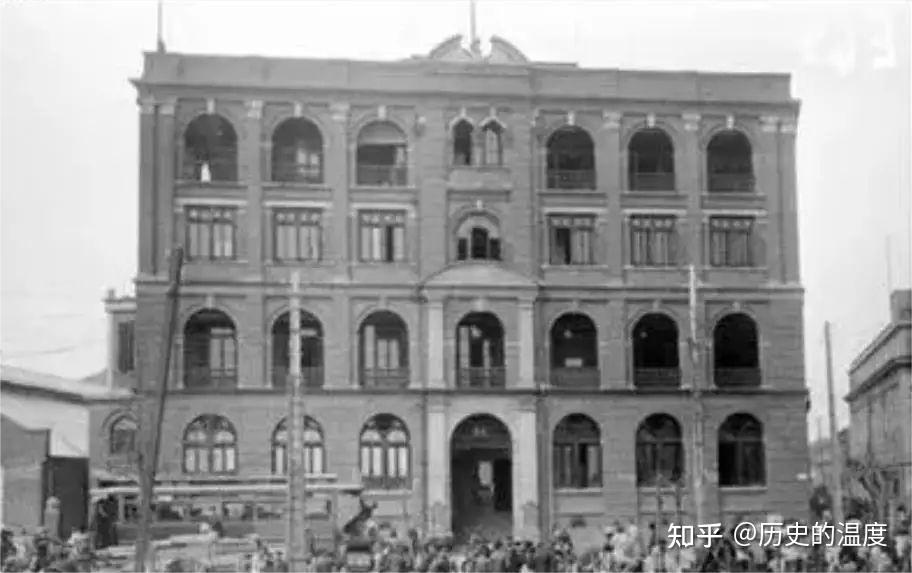 杜月笙称霸上海滩,为何沦落到借钱度日,临终一个意外决定见人心 - 知乎