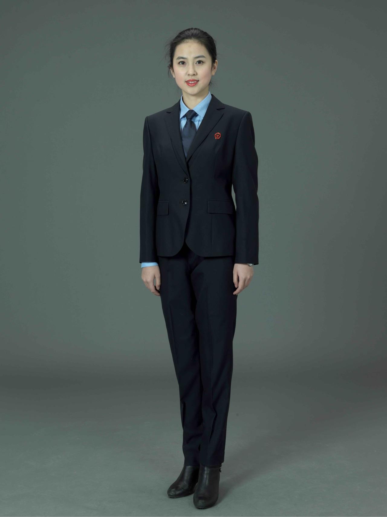 如何评价铁路15式新制服