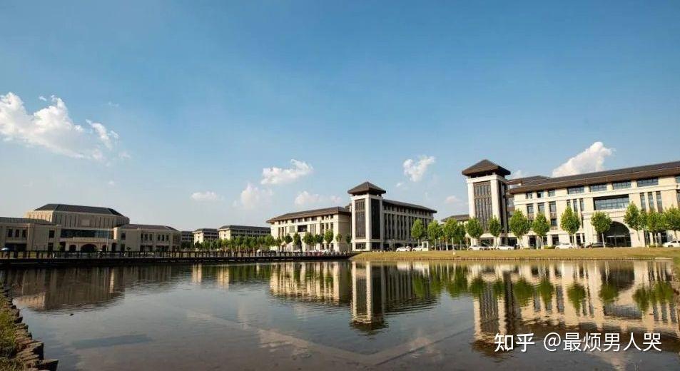 江苏师范大学 潘安湖图片