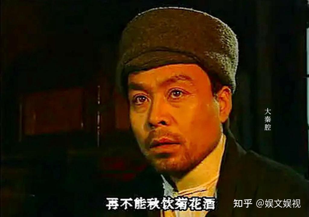 演员储智博则与邢岷山合作过电视剧《天桥梦》,其中,两人分别饰演了旧