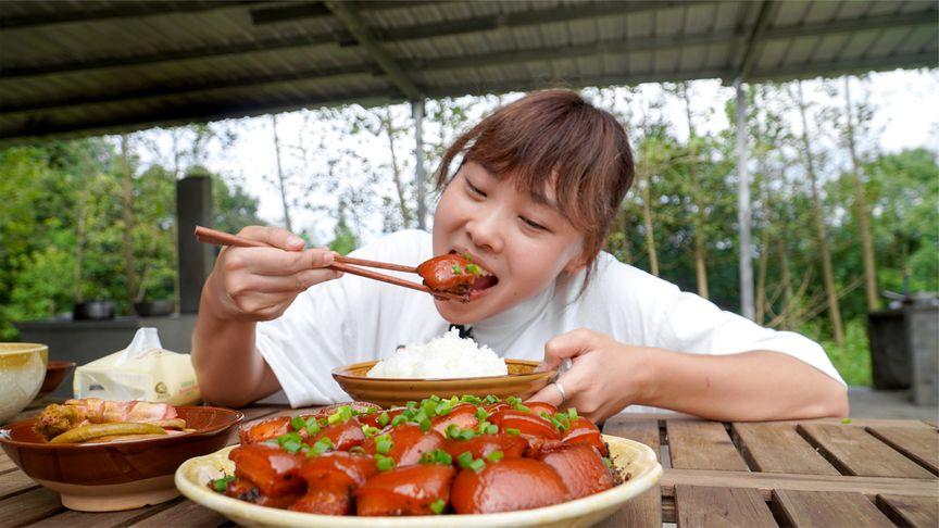 秋妹做毛氏红烧肉鲜美多汁肥而不腻一口一个猛吃猛吃真过瘾