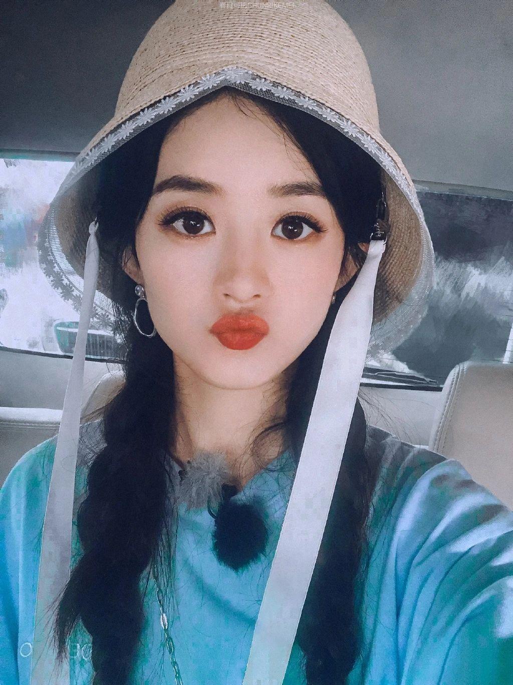 赵丽颖壁纸:颖宝水灵灵的大眼睛,超灵动超好看的说 - 知乎