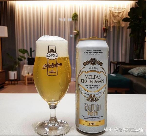 精酿啤酒恰到好处的出现,拯救了e姐的人生.