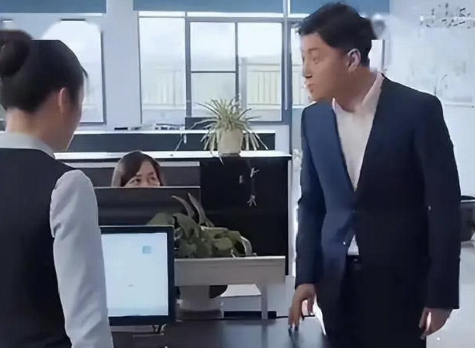 男子被老板骂「滚」后离岗，1 个月后公司以旷工为由解约被判违法，口头指令模糊引发纠纷，企业应如何担责？