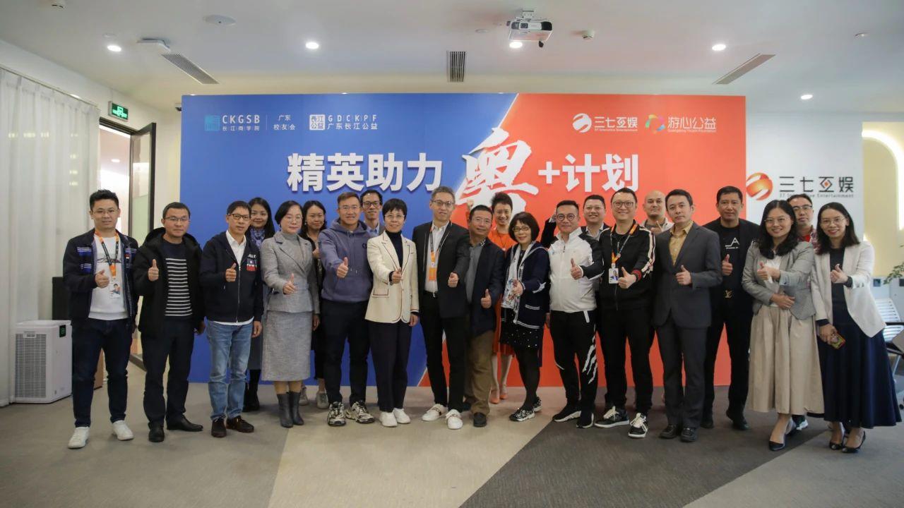 在三七互娱联合创始人胡宇航看来,部分学生在考入高校后,因为缺乏科学