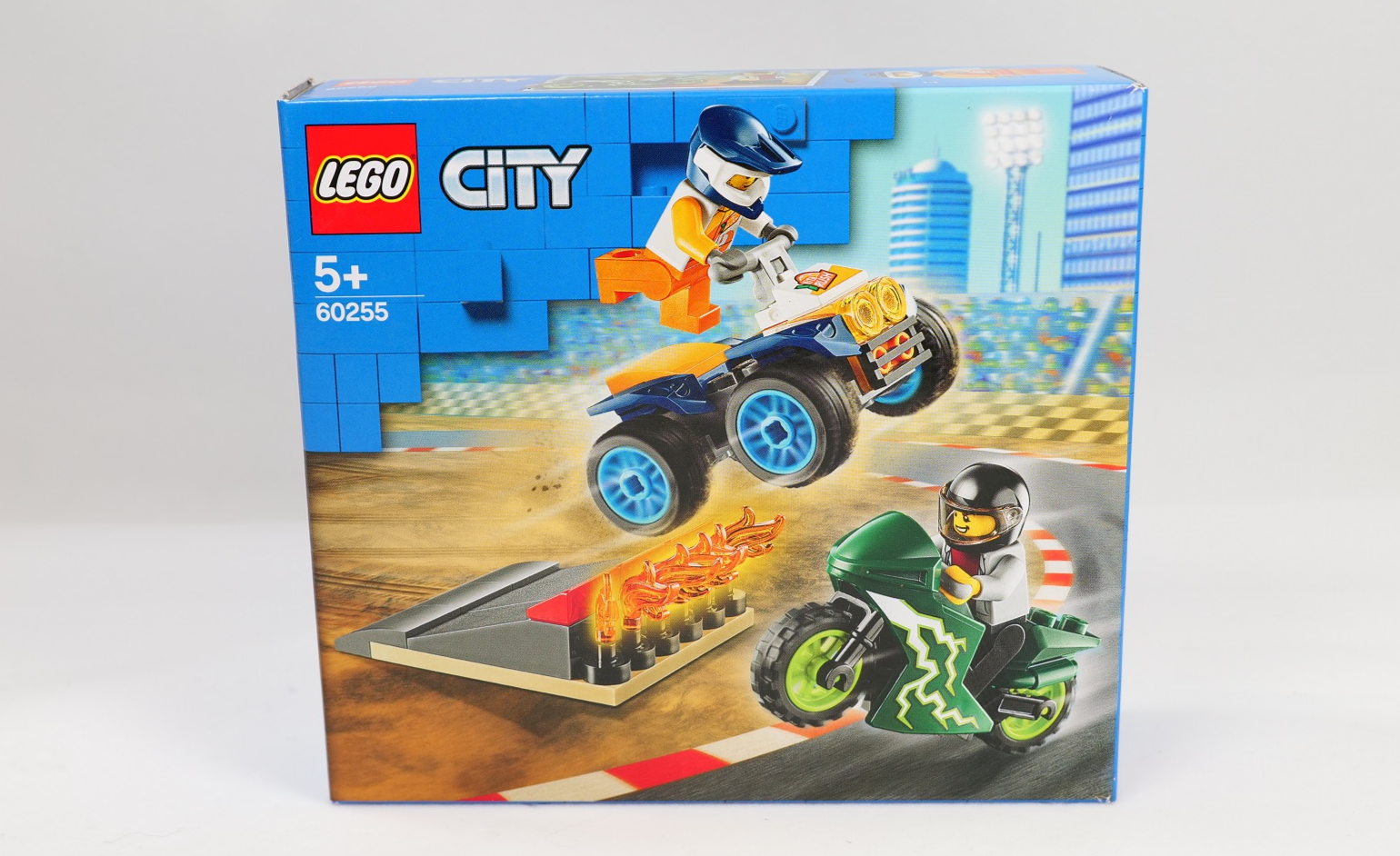 乐高搭建:乐高城市组60257车辆服务站评测