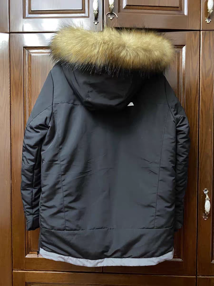 怎么选择羽绒服视频 v2-1bf7b6efb5a46c2a2f8b8dbb120182cc_r.jpg