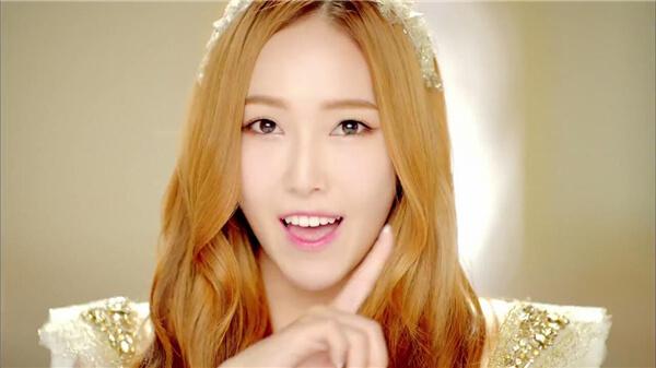 v2-1bf8eafaf65504b64ca7e414511e1940_1440w.jpg?source=172ae18b