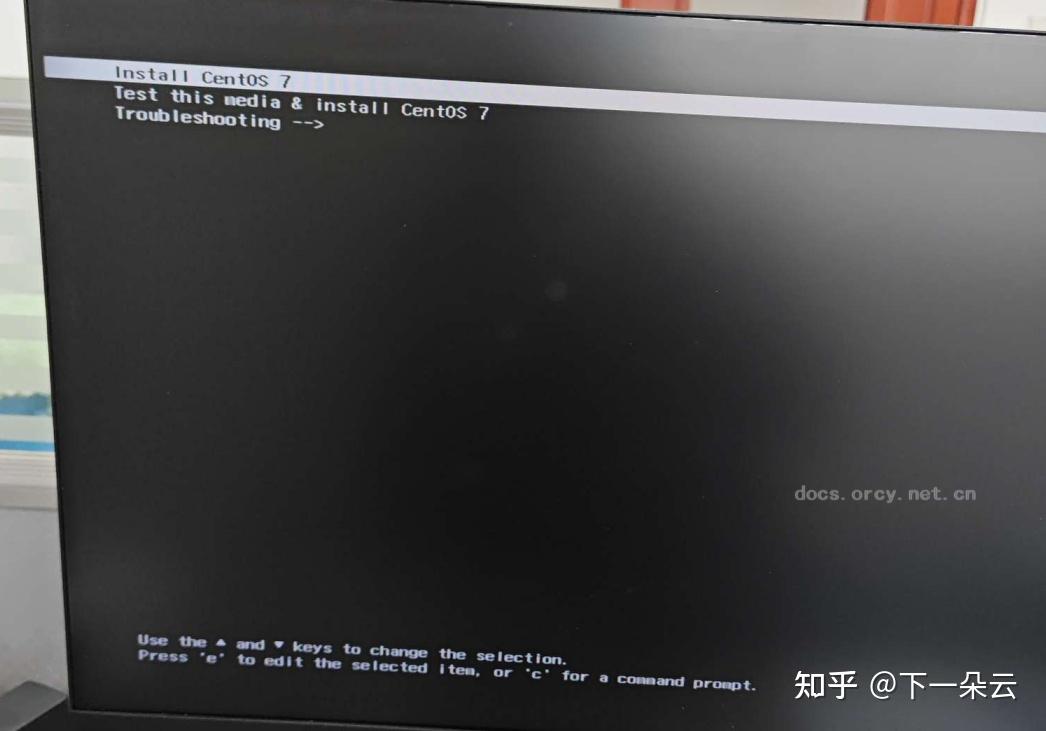 Centos系统U盘安装时报错“/dev/root does not exist” - 知乎