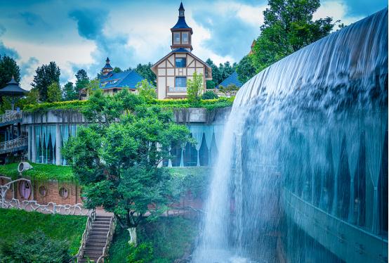 邂逅春日迷醉在春风里的凤龙湾
