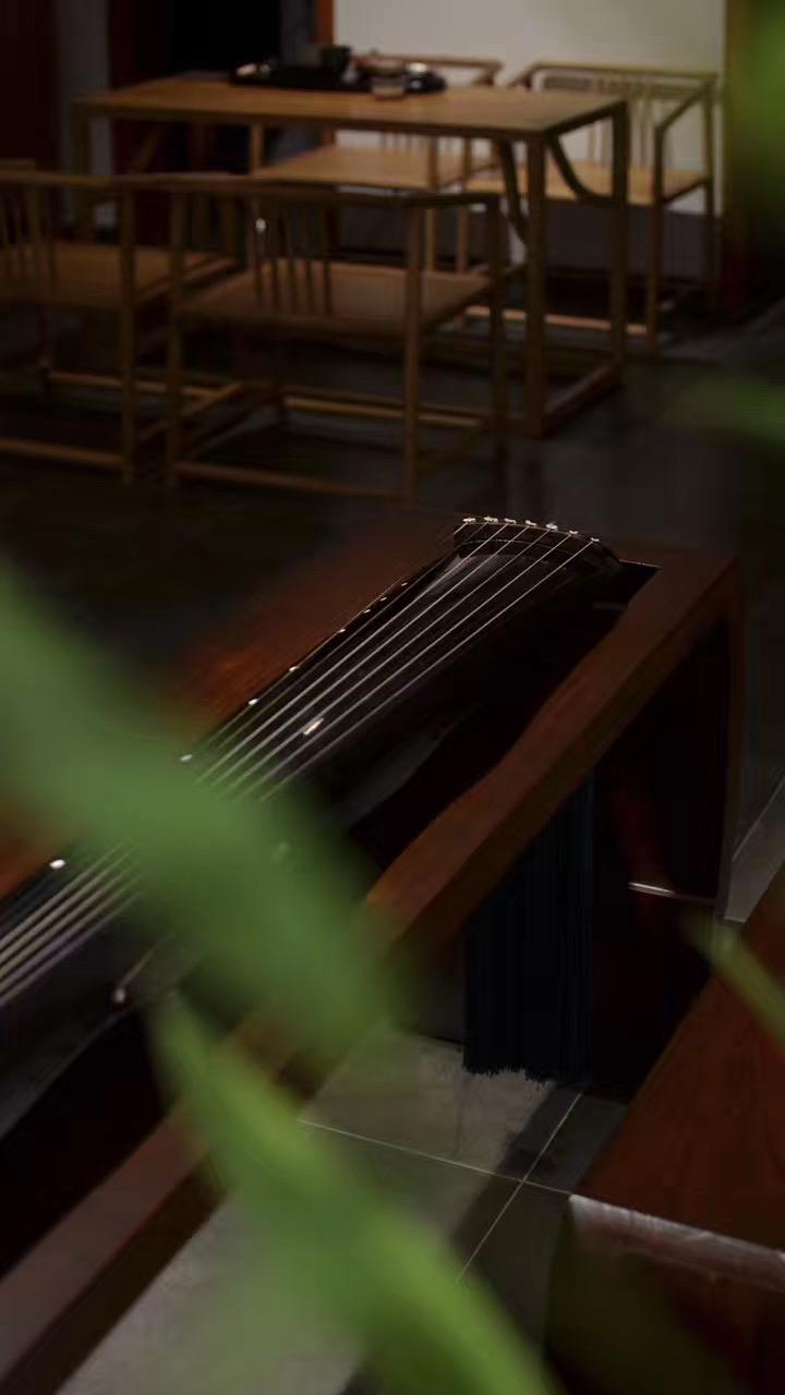 有什么适合做壁纸的古琴美图