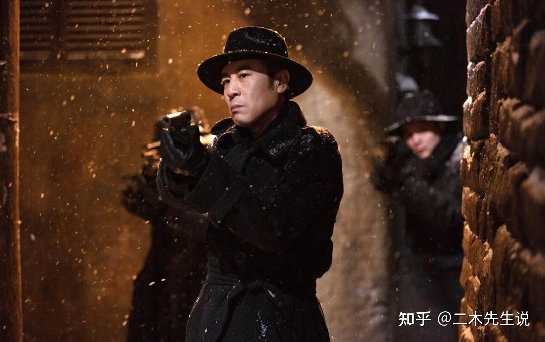 悬崖之上讲述了上个世纪革命先烈们最为顽强的信仰感人