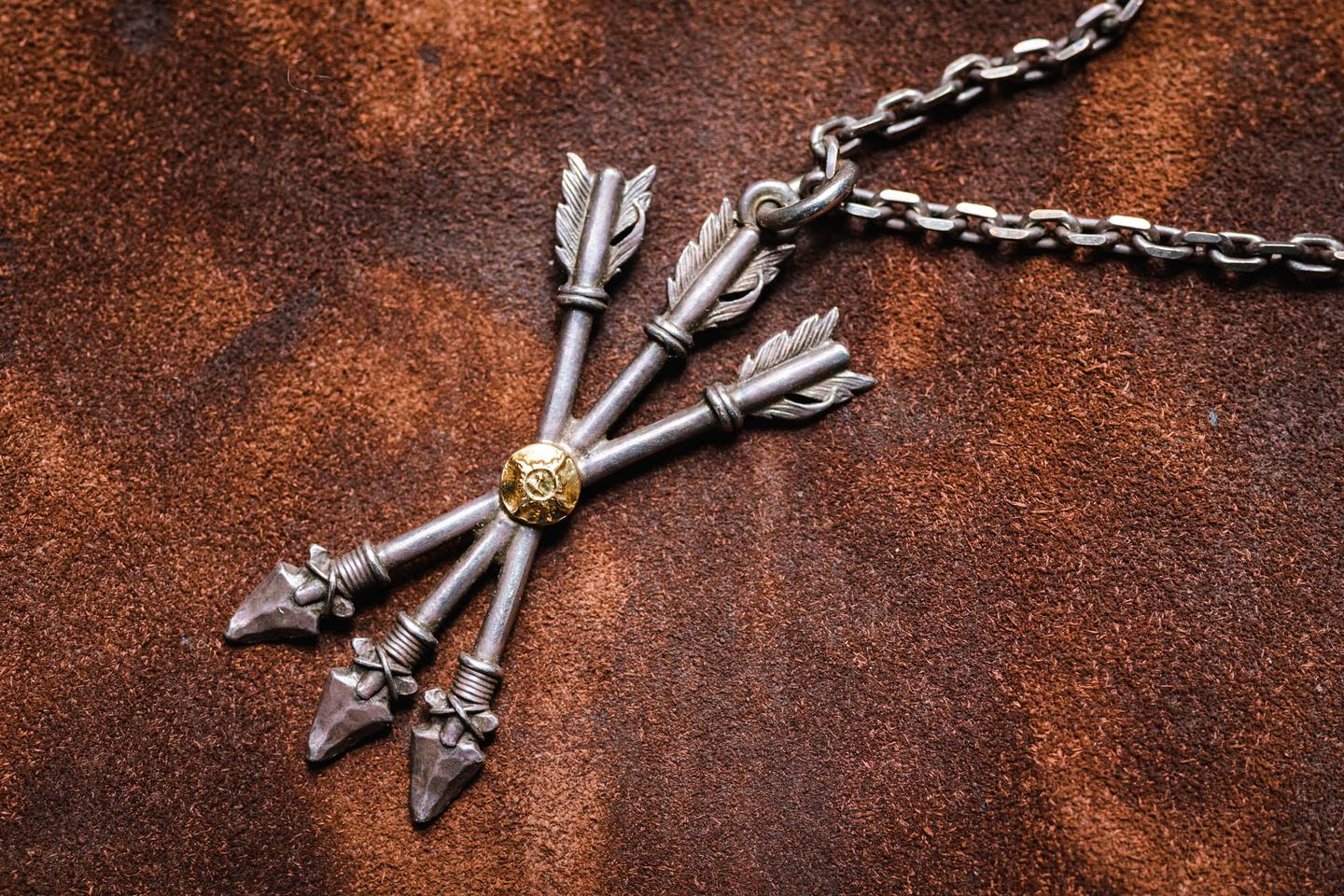 firstarrows三箭矢吊坠开箱旧化