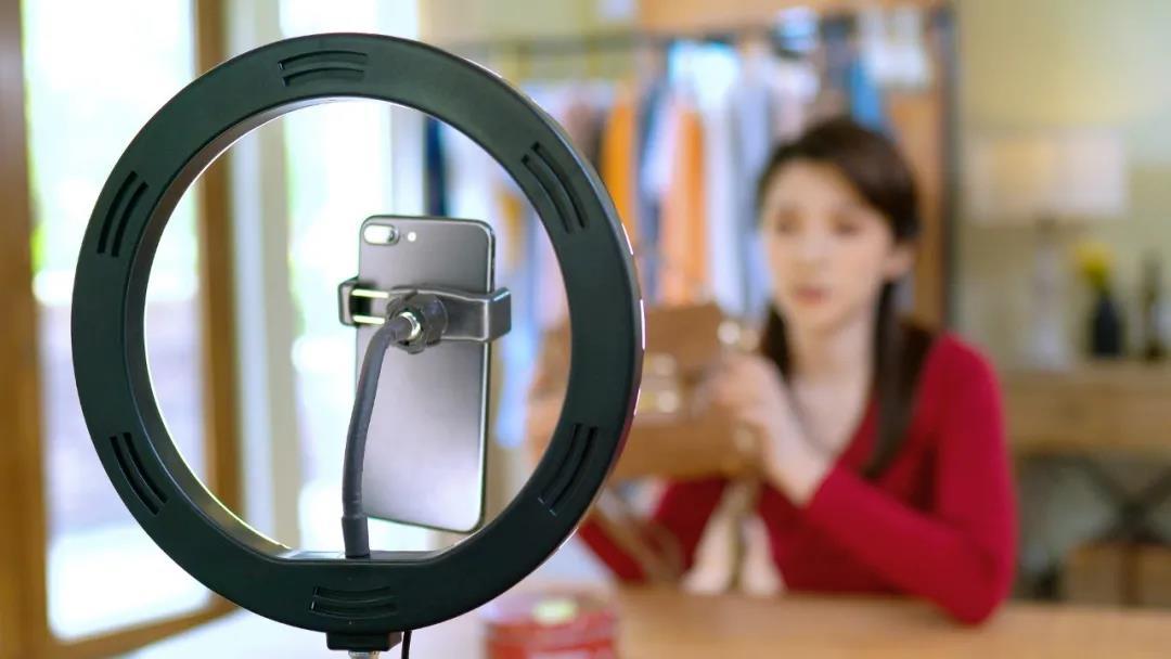 v2-1c63d9bdc279623f8a2fae2b87f2113e_1440w.jpg?source=172ae18b