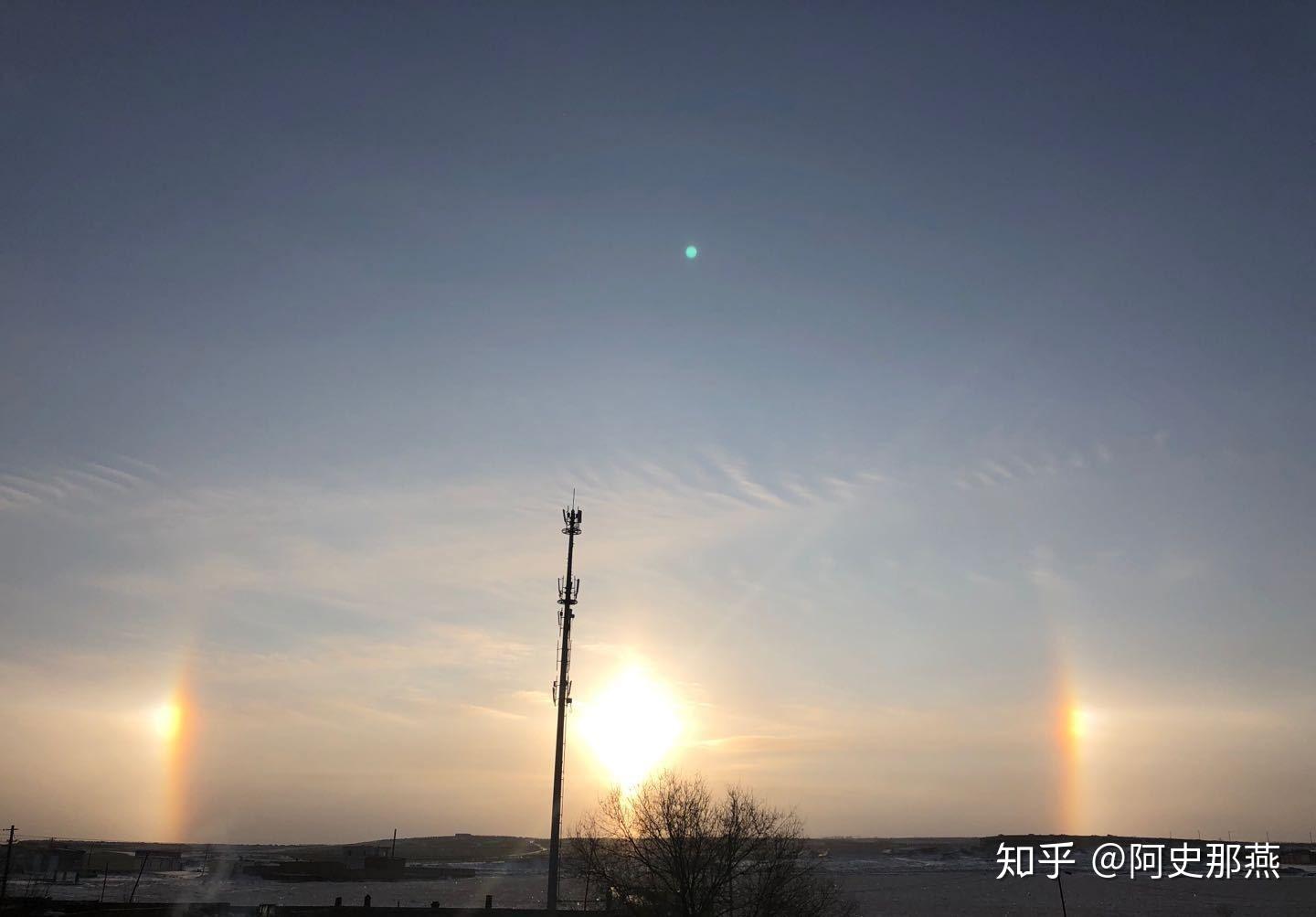 (三日凌空)2019年11月29日晚,土星,月亮,金星,木星齐聚天宇,四星连珠