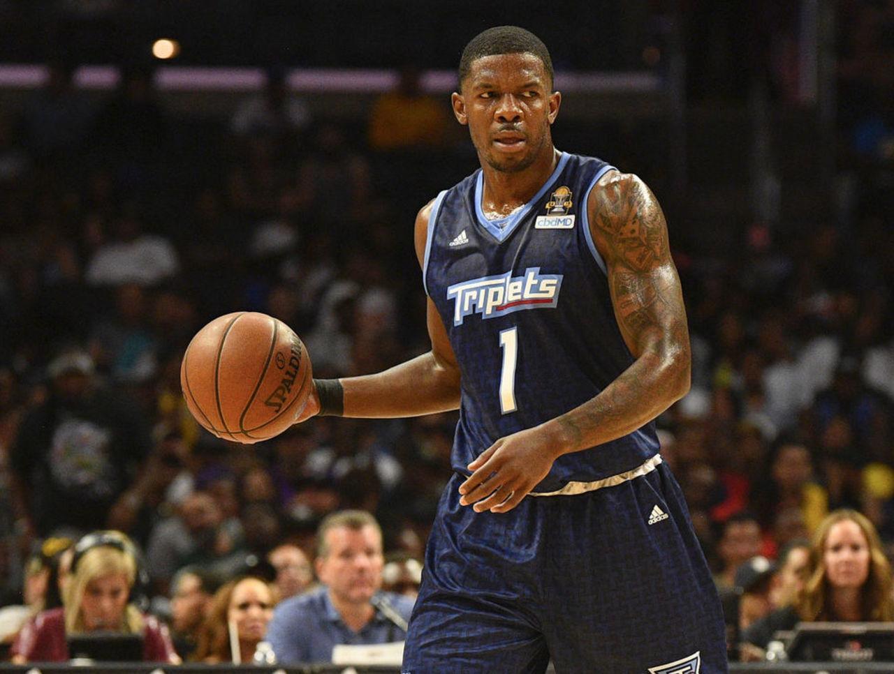 湖人可能签下40岁的乔·约翰逊,篮网快船同时也参与竞争 - 知乎