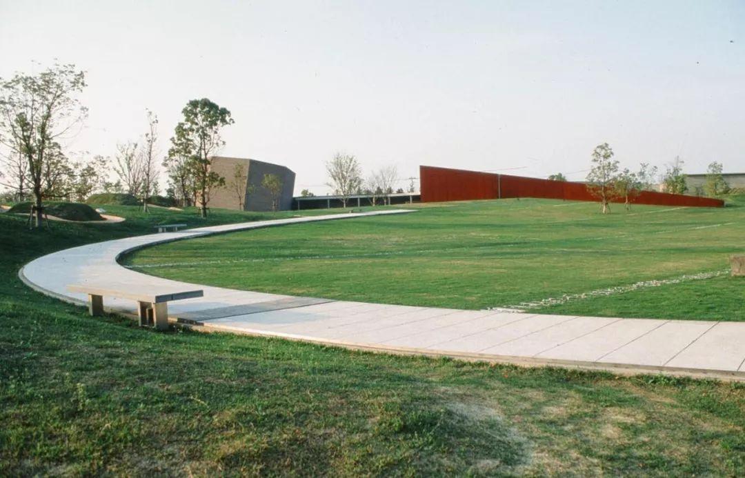 日本风之丘火葬场