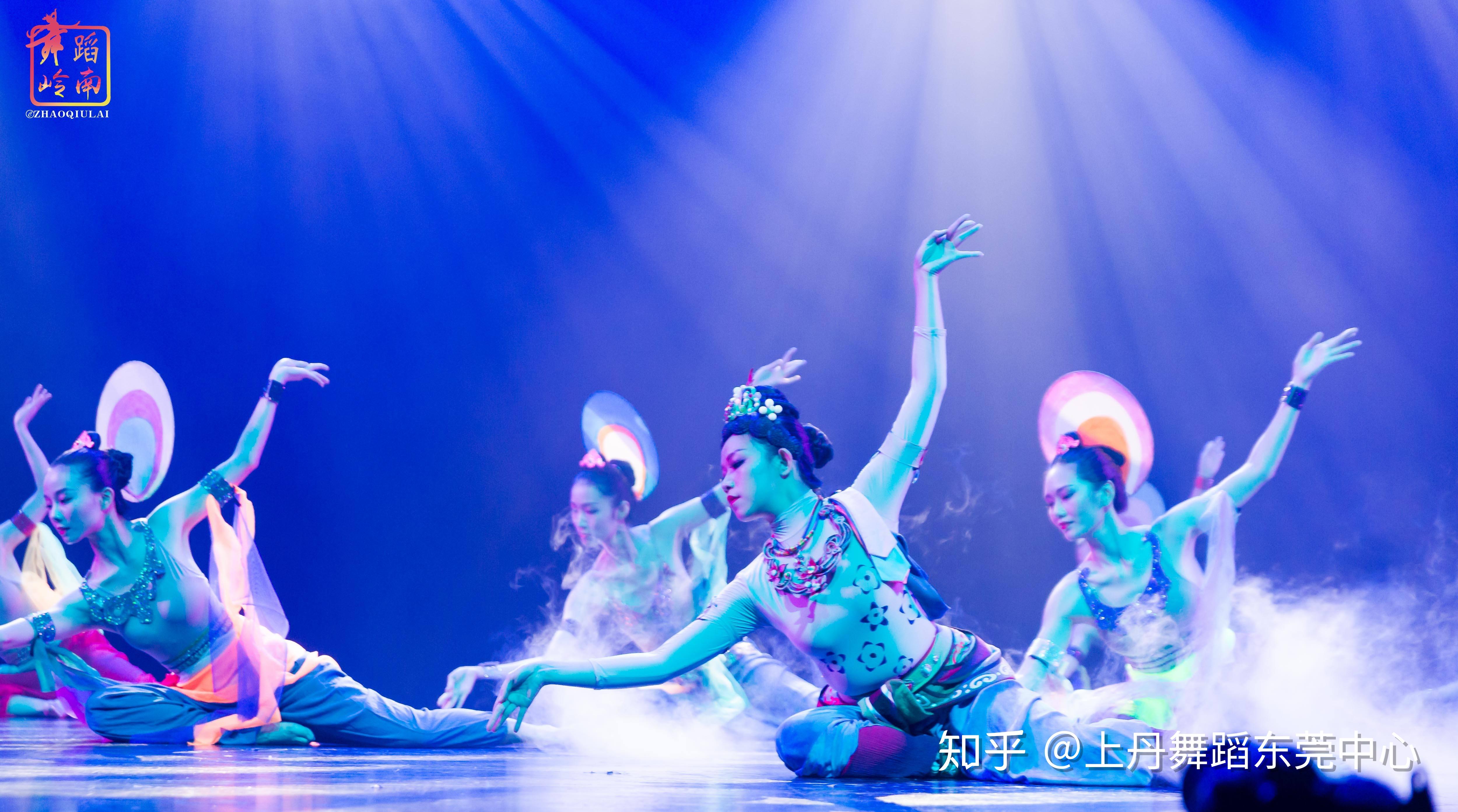 古典舞汉唐舞《甘夫人大乐舞》群舞-【单色舞蹈】(成都)中国舞9个月展示