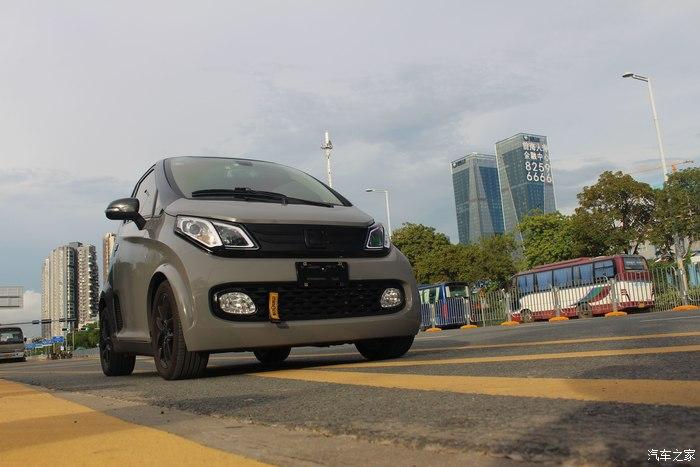 深漂的第三个年头政策下的众泰e200改色部件小改分享作业