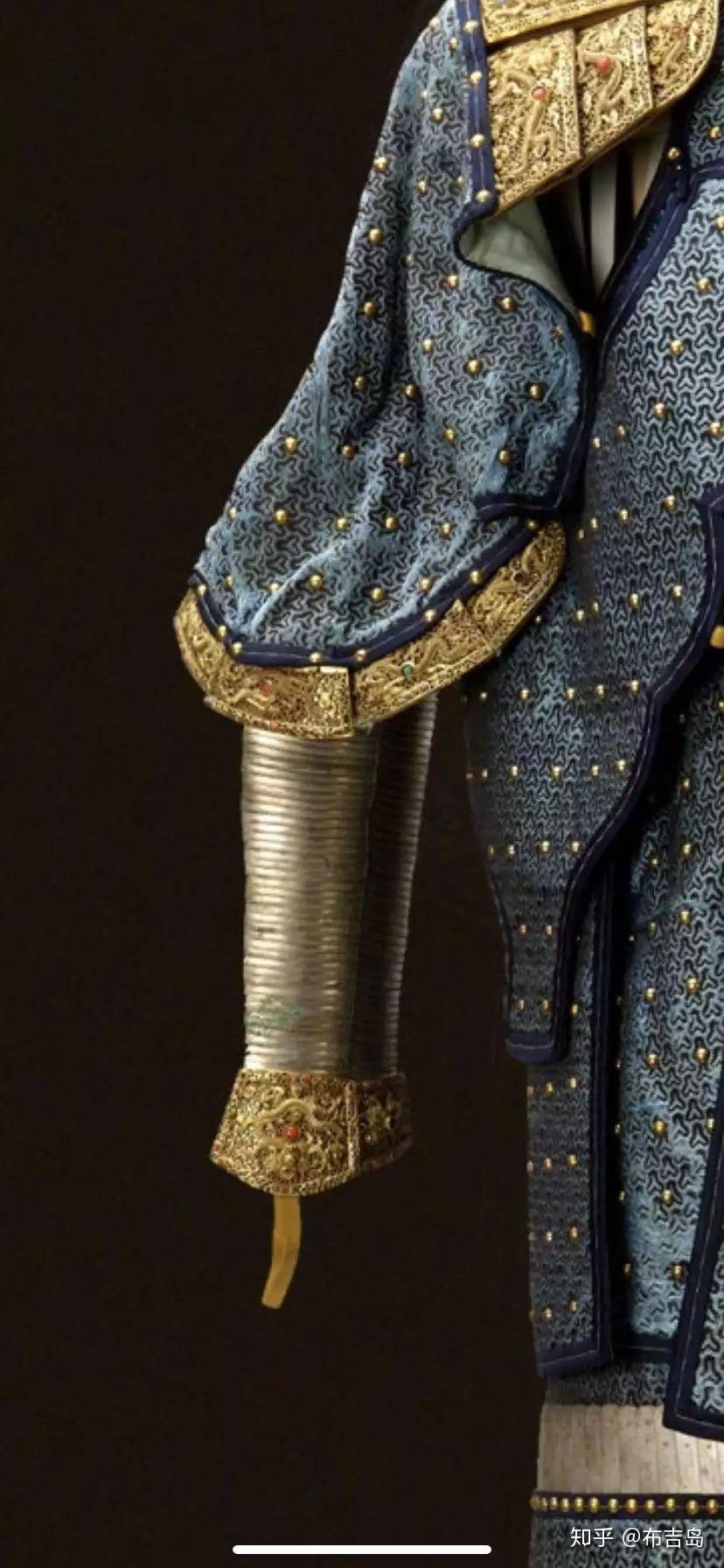 中国甲胄是否有过手甲,如果没有,为何没像欧洲甲胄与日本甲胄类似的手