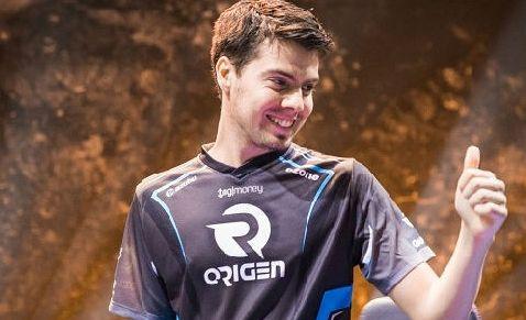 lollec官方欢迎csgo大佬astralis破圈入驻