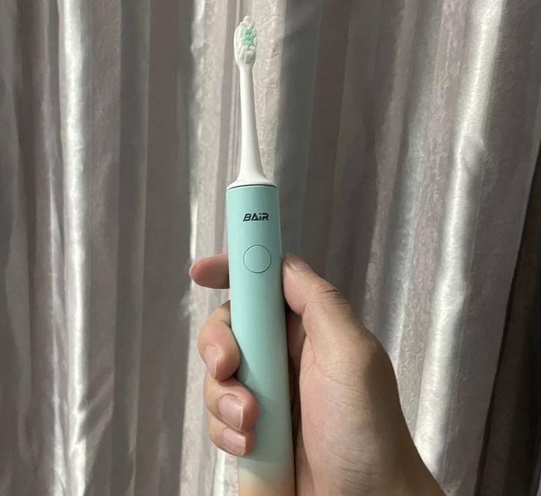 电动牙刷全网最真实反馈爆火一定好用吗自费千元购买欧乐b徕芬罗曼