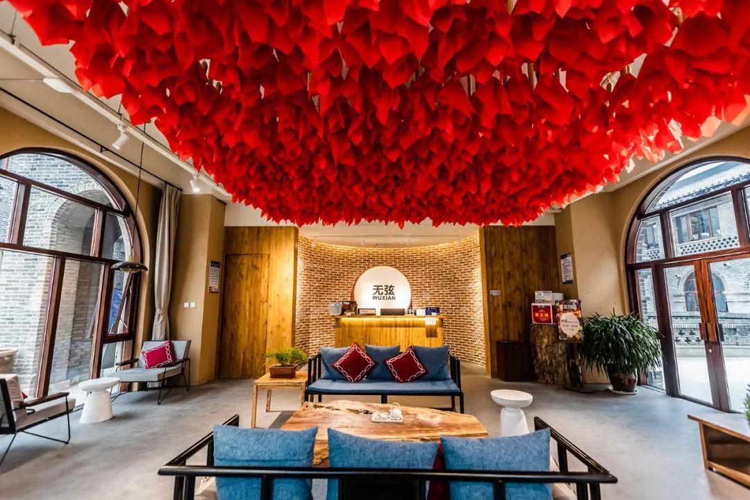 延安保育院唐乐宫吃完浪漫午餐看一场延安保育院回首革命历史进程再现