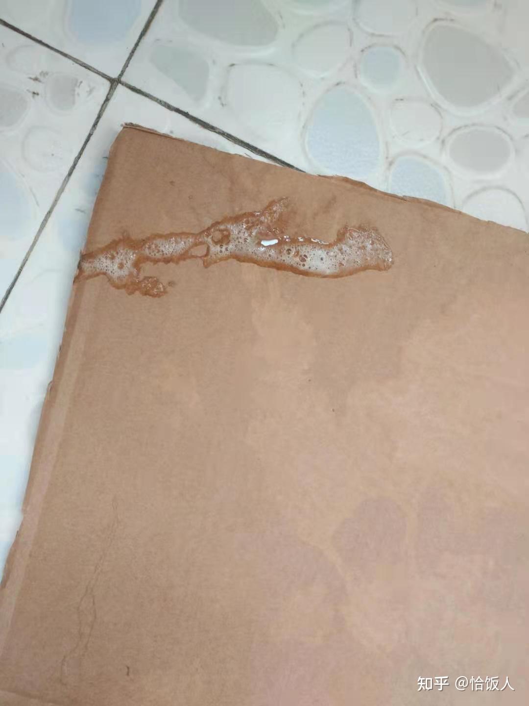 小狗吐白色粘液是怎么回事