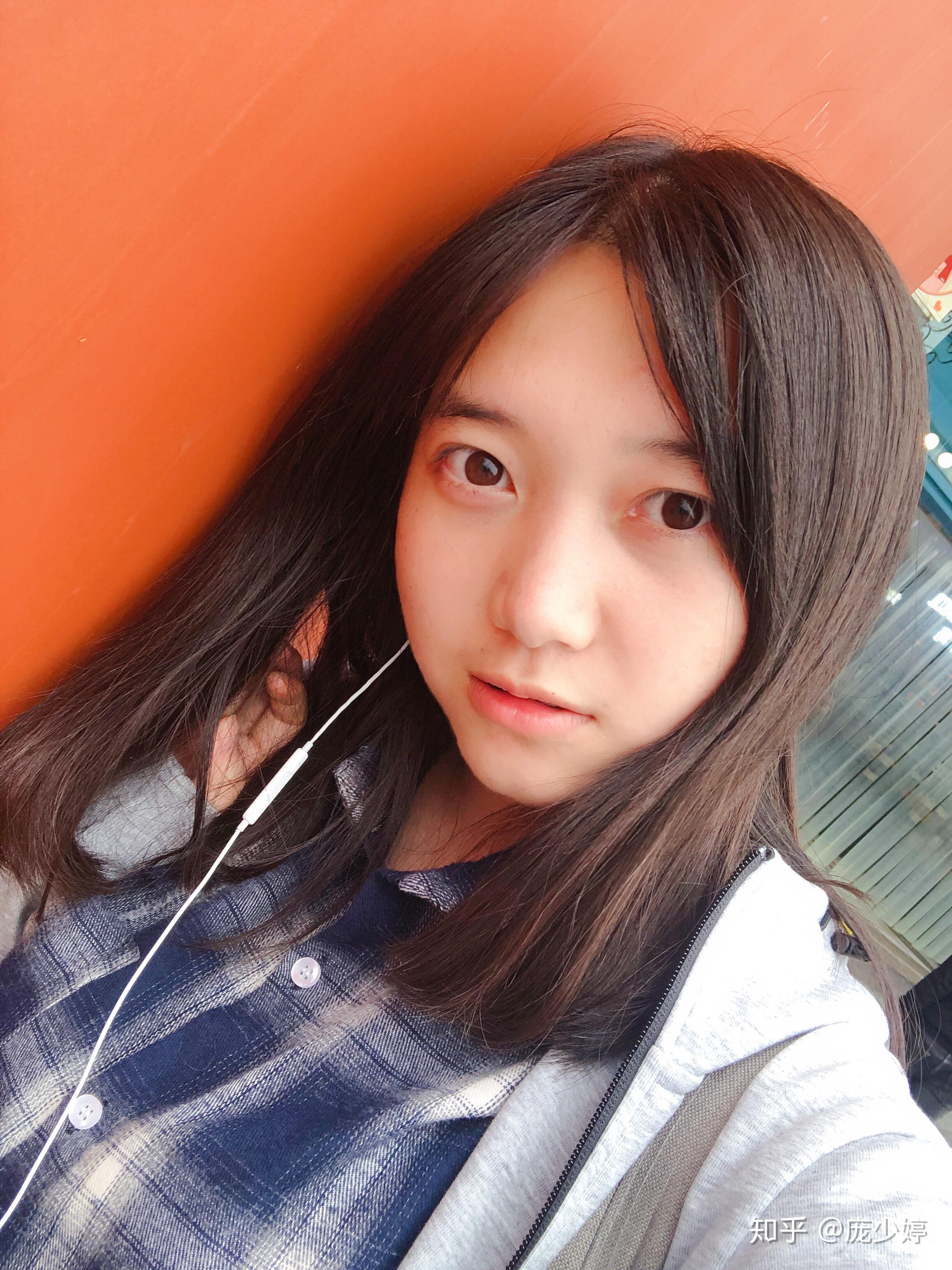 身为真正的素颜美女是种怎样的体验