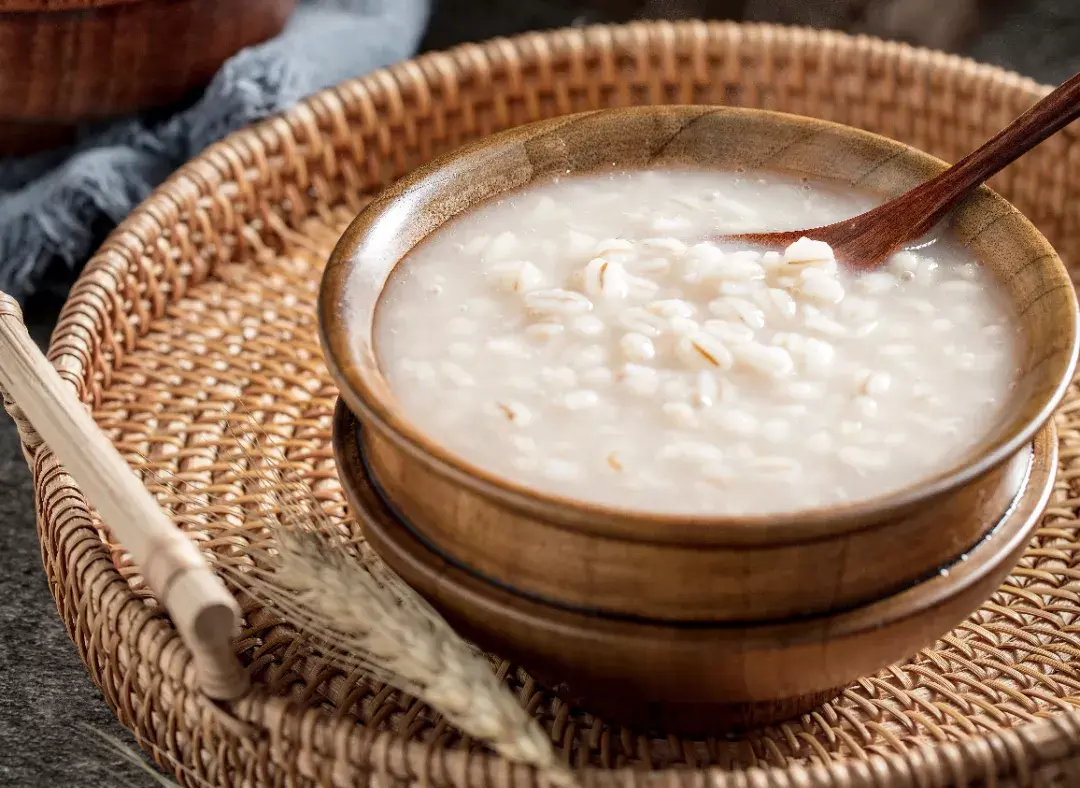 周一 / 推荐粥品#青稞香米粥#十句我爱你不如晨间的一碗热粥,今天,小