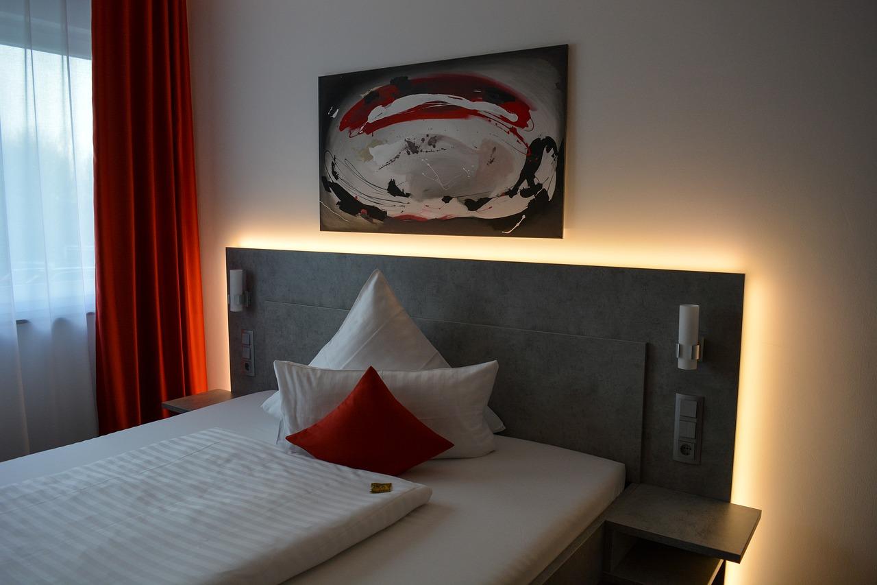 2. 提升观影体验