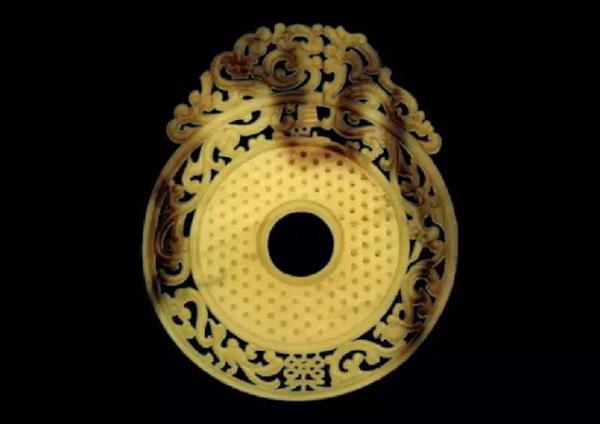 中国古代玉璧不同时期的风格特征 - 知乎