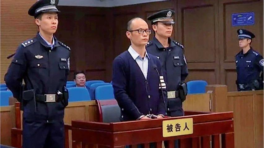 当台州副市长和黑老大是"亲兄弟".